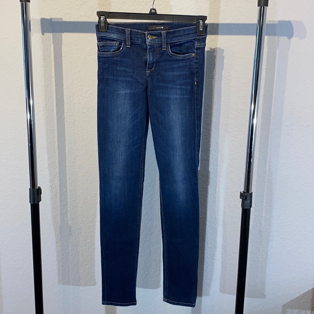 Joe’s Jeans straight leg
